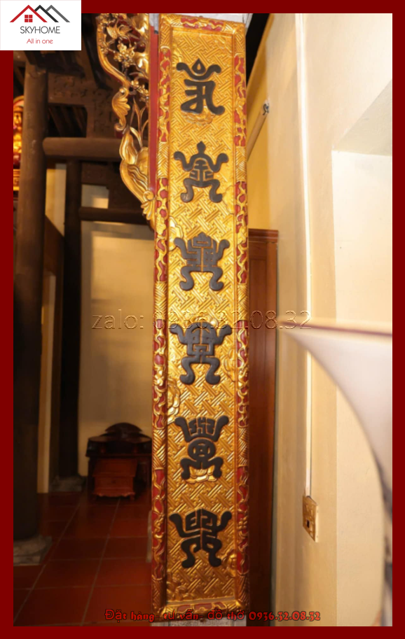 Bộ câu đối chữ Úm Ma Ni Bát Mê Hồng Lục Tự Đại Minh Chân Ngôn